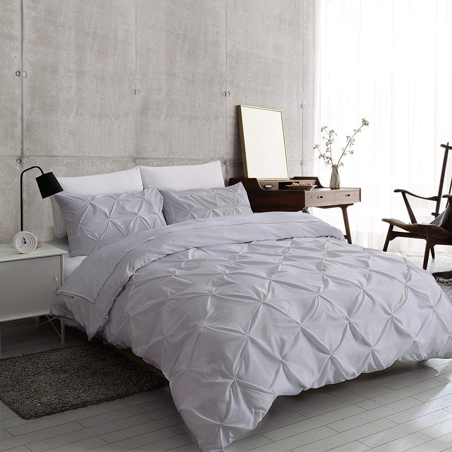 Designed Bedsheet silver